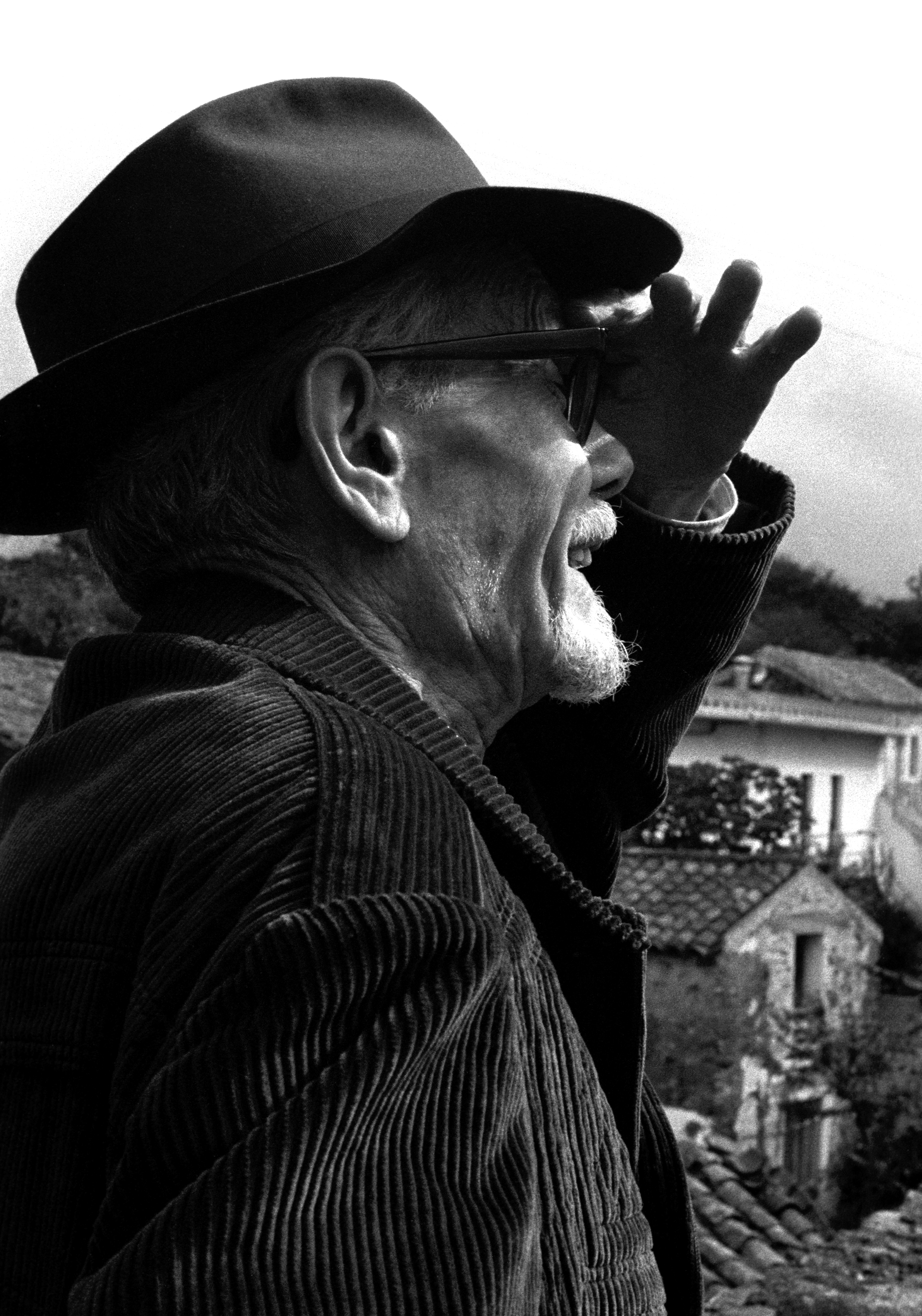 Emilio Lussu nella sua casa - 1970